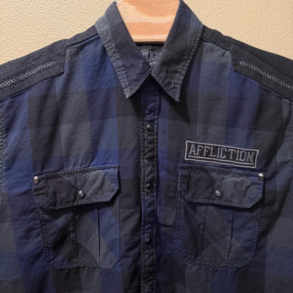 Men’s 2XL Affliction for Buckle Navy Blue Black Premium Embroidered Flannel - Picture 2 of 16